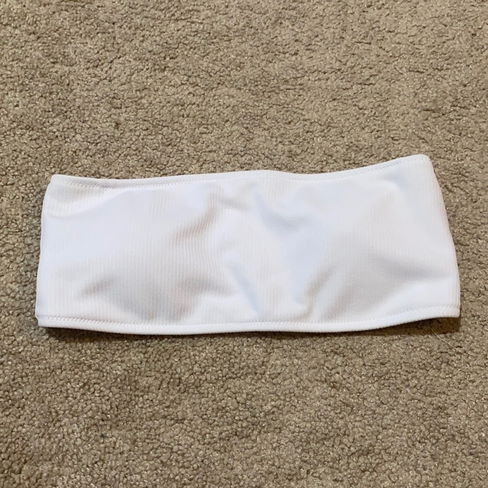 Women’s Strapless Bikini Top